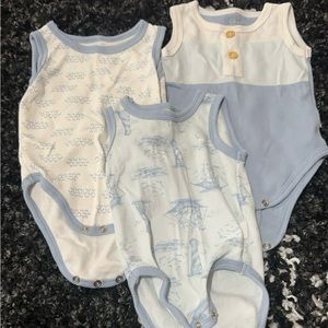 Tahari Baby 3 Tank Onesie Set